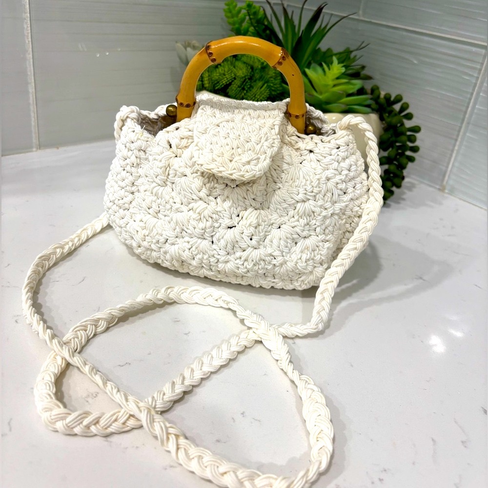 Marilyn Pivnick Vintage Chic White Crochet Mini Bag with Bamboo Handle